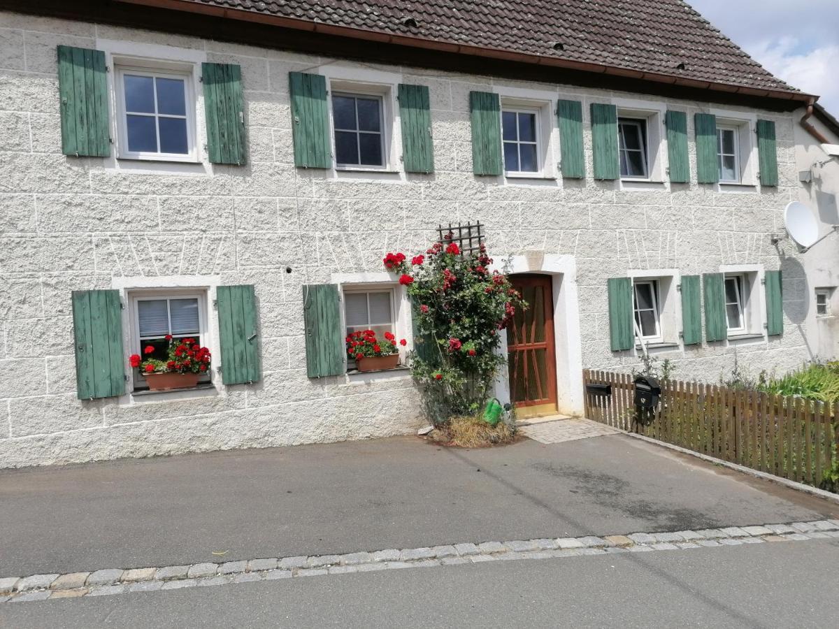 Ferienhaus Wastl 91355 Hiltpoltstein,Moechs 11 Exterior photo